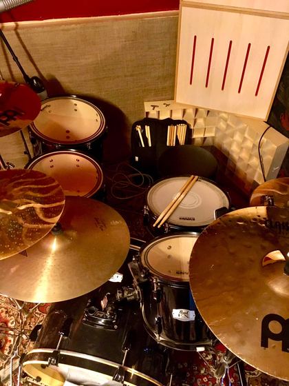 The Guts, archives et backline 2021-2023 — photo 5 sur 8